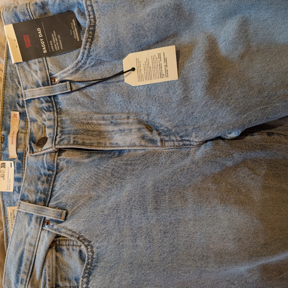 Levis Baggy Dad Jeans 26 NWT